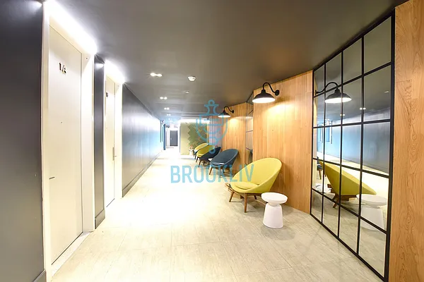 Rented by null | media 61