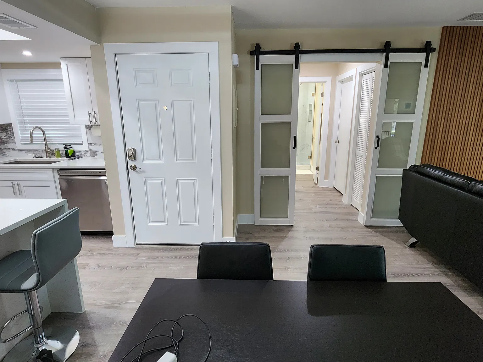 4015 Ashford Green Pl — Photo 2