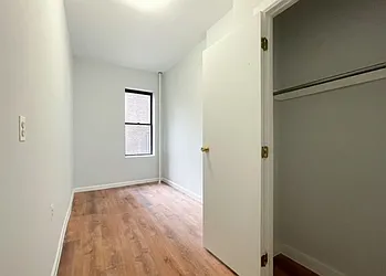 Rented by Kahen Properties