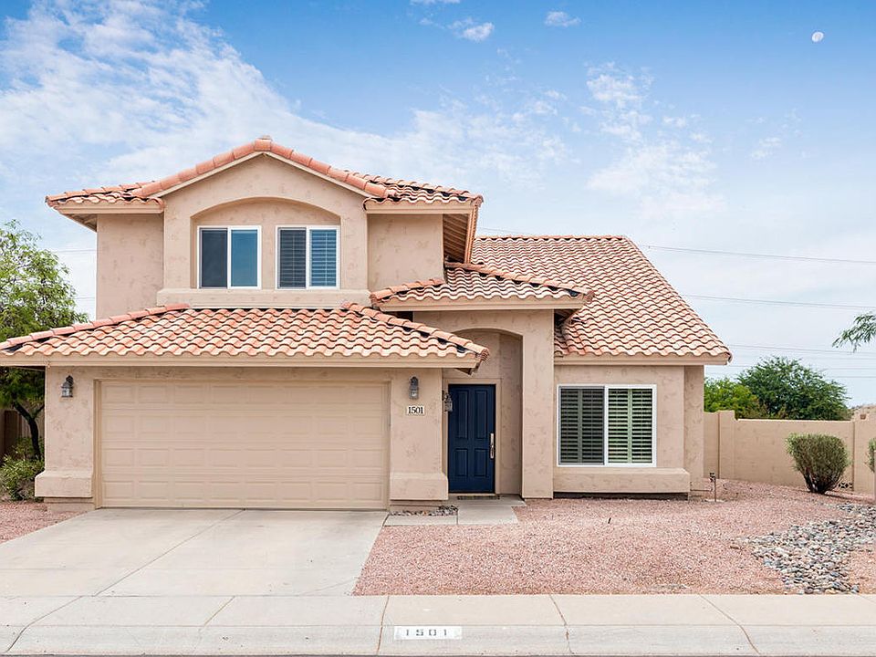 1st image of 1501 E Windsong Dr