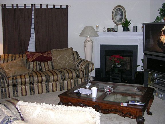 Greatroom with Fireplace