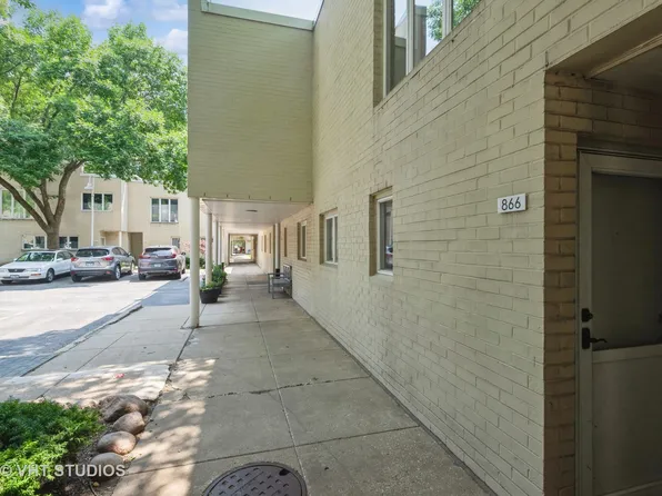 866 S Park Ter #712, Chicago, IL 60605