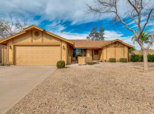 1922 W Calle Del Norte, Chandler, AZ 85224