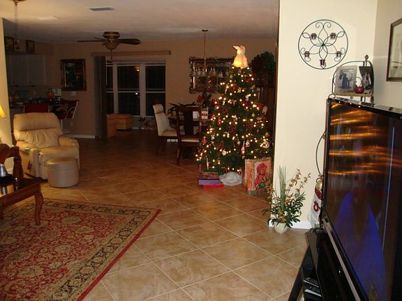 Dining Room & Sliding Glass 