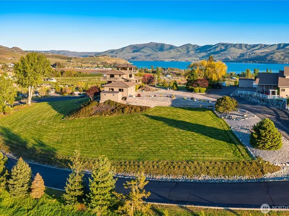 265 Proctor Blvd, Manson, WA 98831