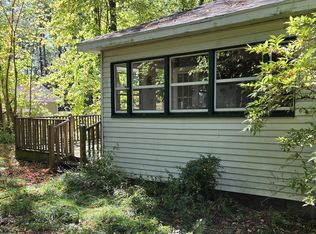 5998 Lincoln St, Coloma, MI 49038