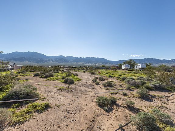 2nd image of 3724 S Lake Mead Dr