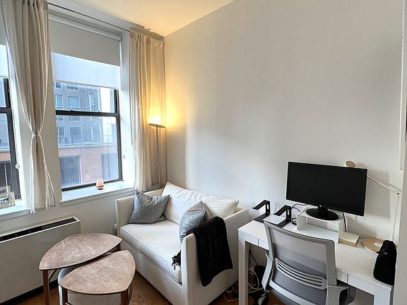 5th image of 150 Nassau St APT 7J
