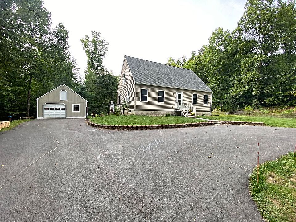 2nd image of 58 Lake Rd