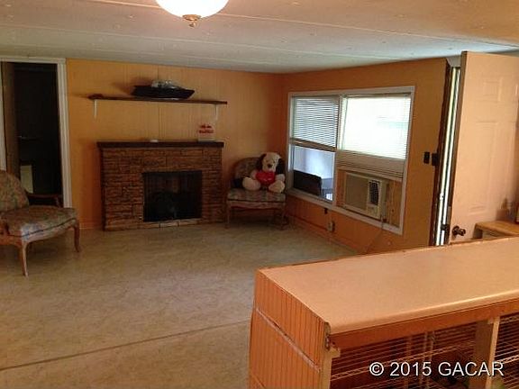 2nd image of 12530 NE 49th St