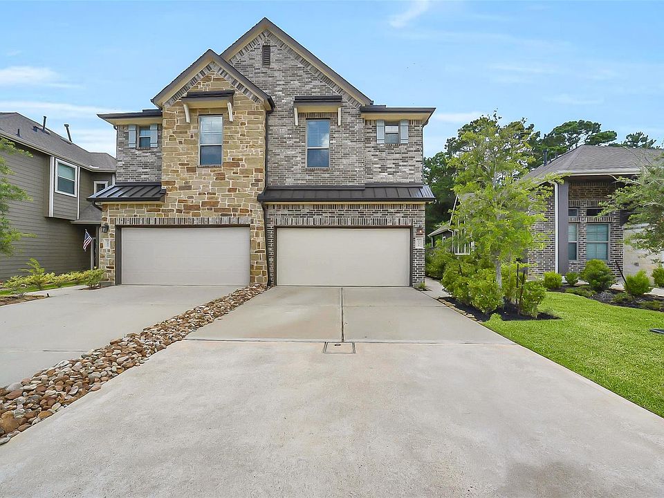 1st image of 231 S Spotted Fern Dr