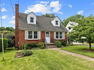 1206 Springhill Rd, Staunton, VA 24401