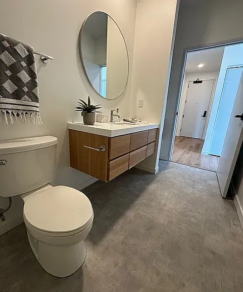 The District — Photo 20