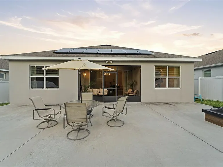 1097 Hendon Loop — Photo 37