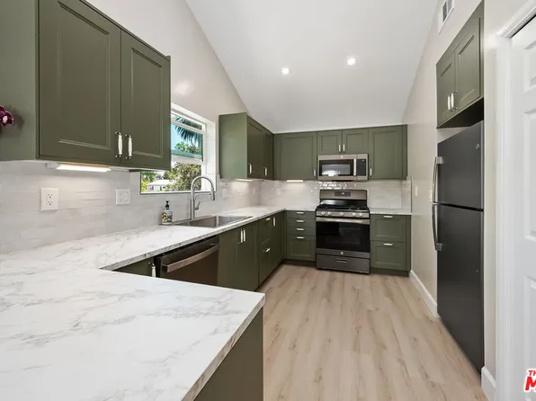 2329 Selby Ave, Los Angeles, CA 90064