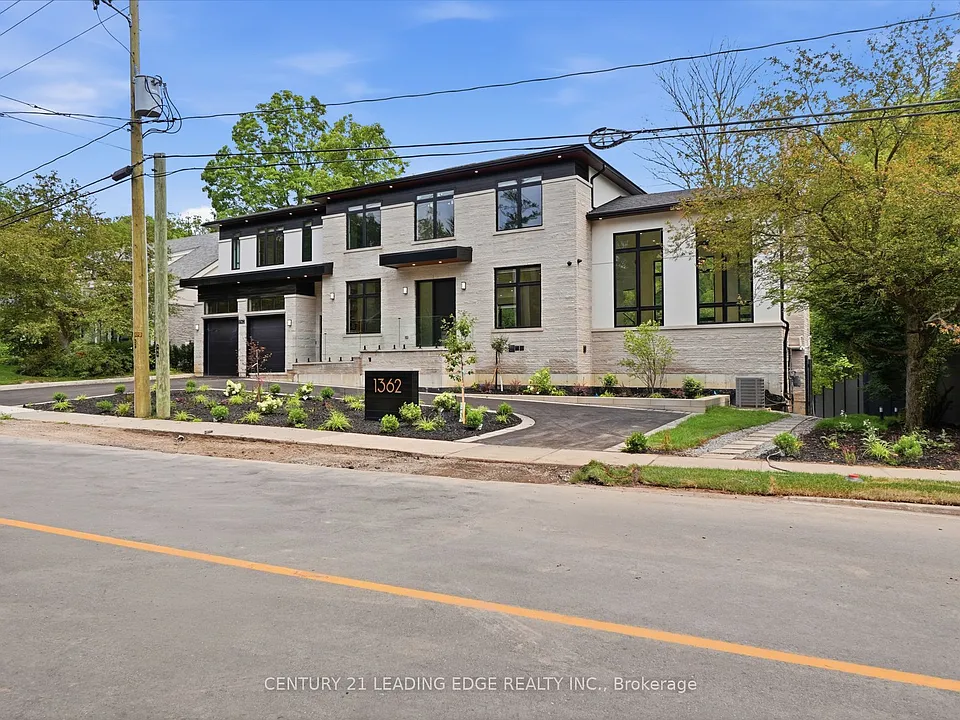1362 Devon Rd