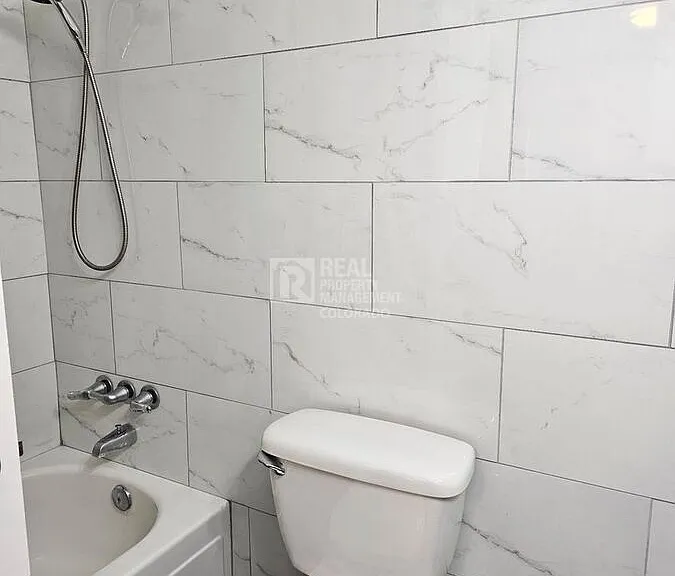 11915 Madison Pl — Photo 10