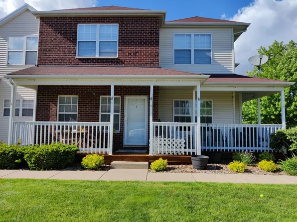102 Louie Ln Unit B, Hampshire, IL 60140