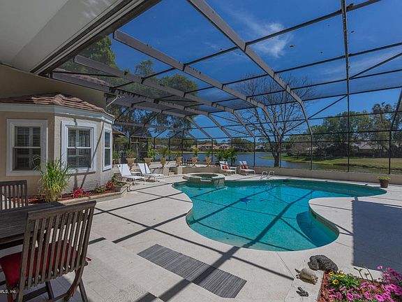 4th image of 116 Plantation Cir S