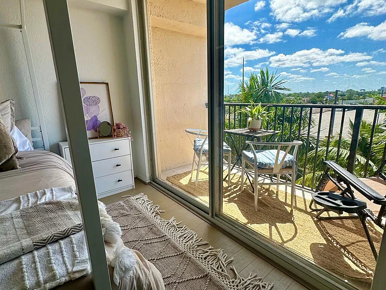 1801 N Flagler Dr #718 — Photo 13