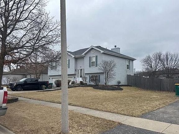 2nd image of 897 Cottonwood Dr