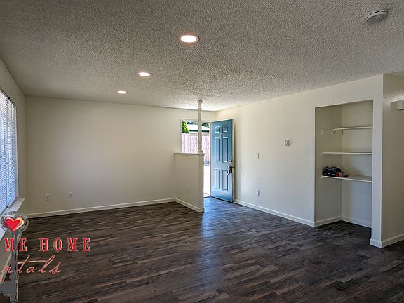 3rd image of 1324 Glen Mary Dr SE #B