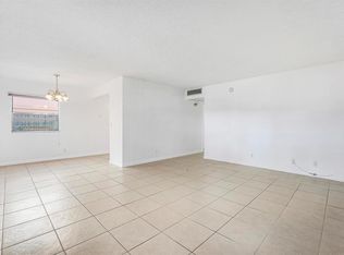 541 Saxony Dr #L, Delray Beach, FL 33446