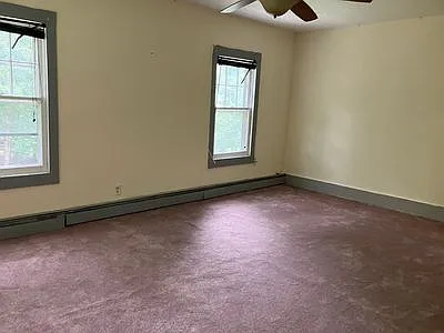 4 bed, 2798 sqft, $4,000 — Photo 3
