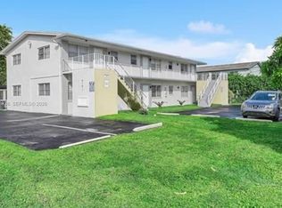 6101 Garfield St, Hollywood, FL 33024