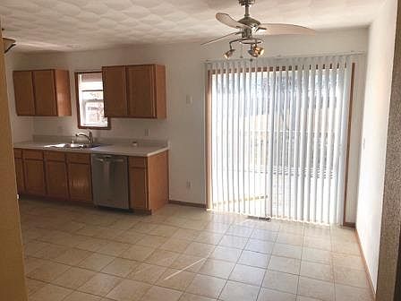 4th image of 808 Dr Clark Way