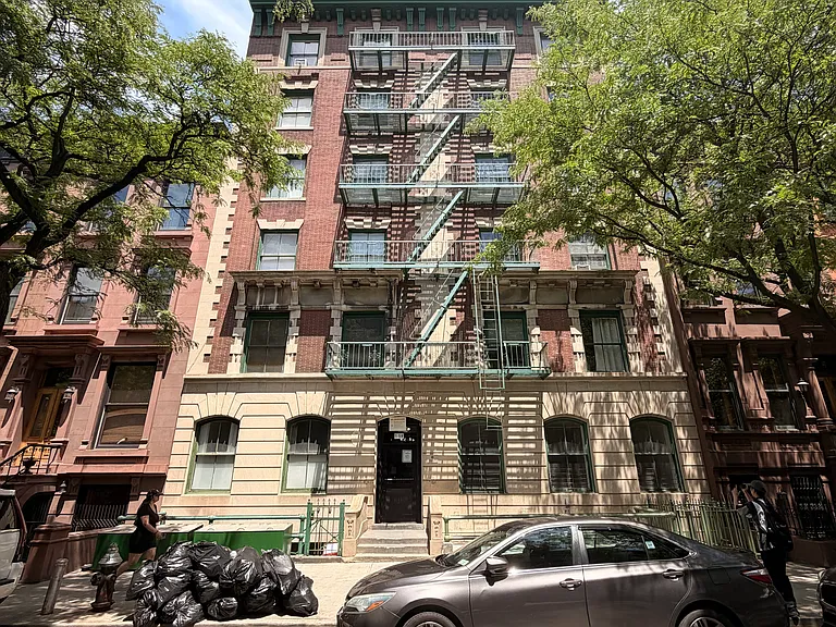 11 W 123rd St #B — Photo 7
