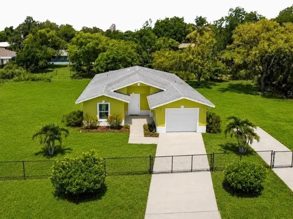 1938 Lillie St, Fort Myers, FL 33916
