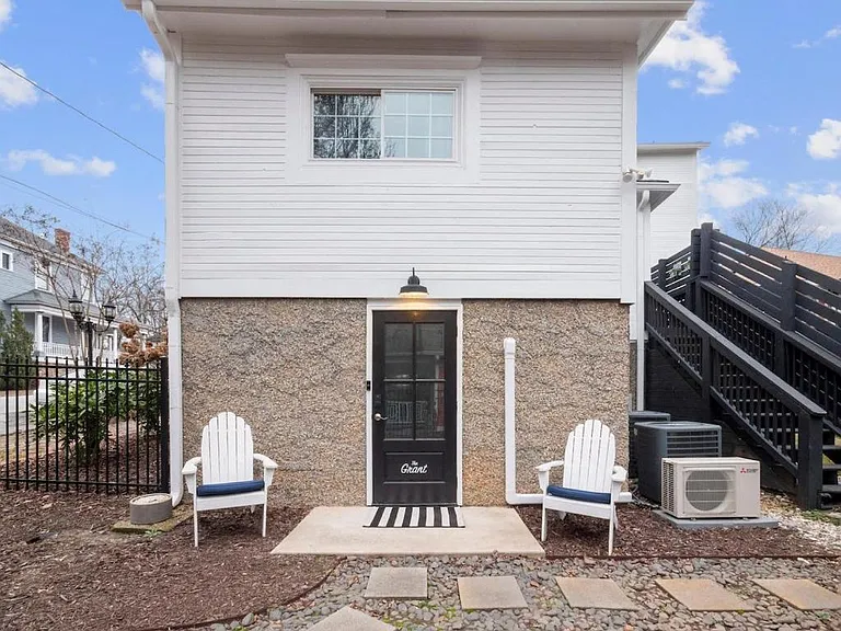 383 Park Ave SE #3 — Photo 20