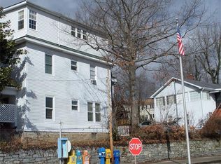 507 Fifth Avenue W, Hendersonville, NC 28739
