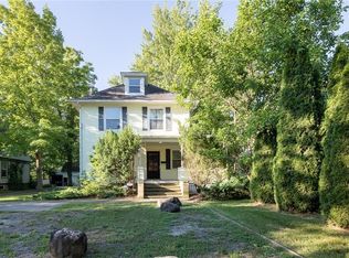 293 E College St, Oberlin, OH