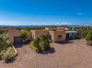 84 Paseo De Aguila, Santa Fe, NM 87506