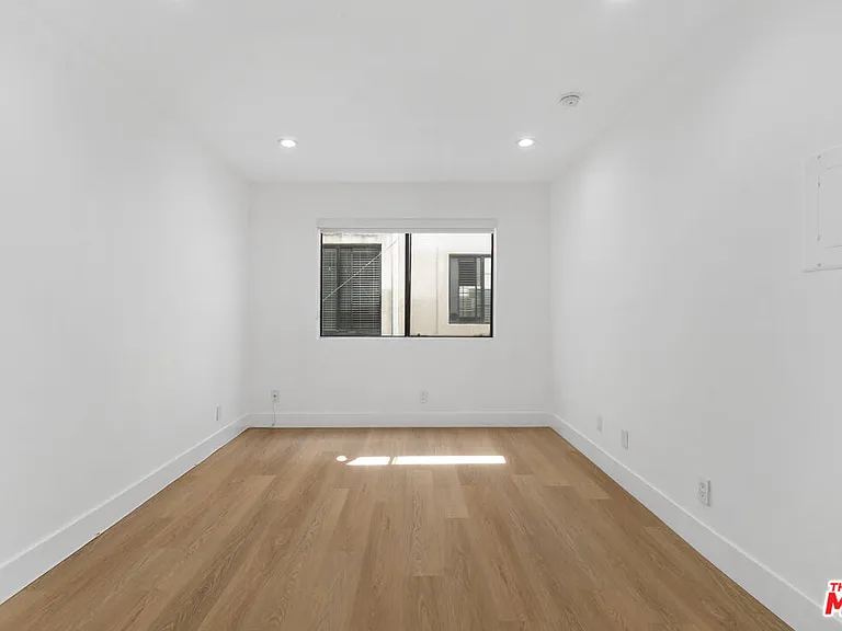 3939 Moore St #102 — Photo 17