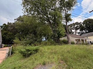 276 Moseby Dr, Manassas Park, VA 20111