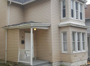 8 Armstrong Pl, Bridgeport, CT 06608