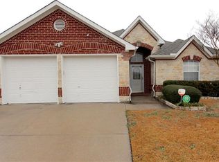 8641 Stetson Dr, Fort Worth, TX 76244
