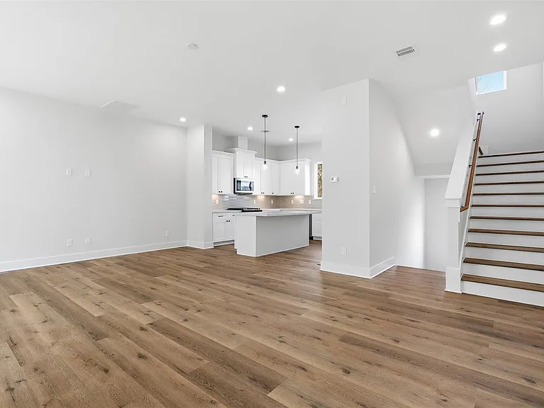9405 Hammerly Blvd #B — Photo 8