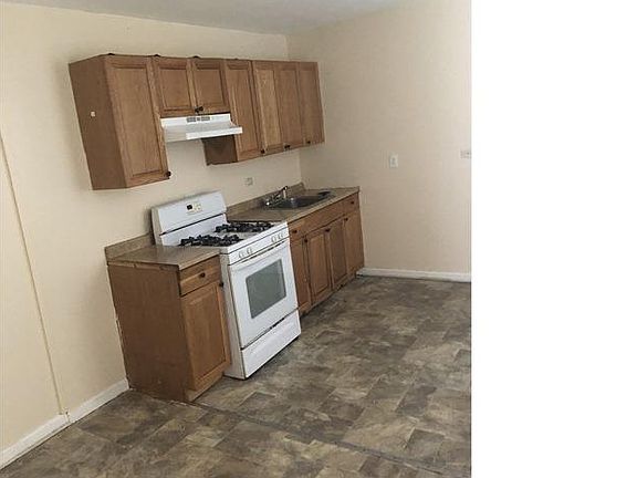3rd image of 6338 Grays Ave #3