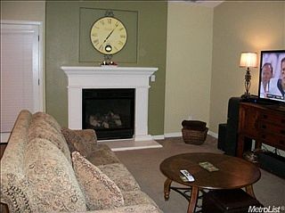 3rd image of 678 Birch Ave