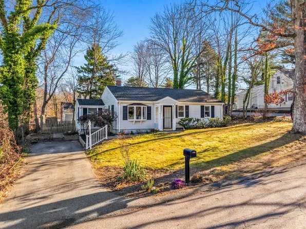 6 Gabriel Rd, Sharon, MA 02067
