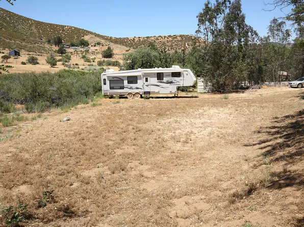 40064 107th St W, Leona Valley, CA 93551