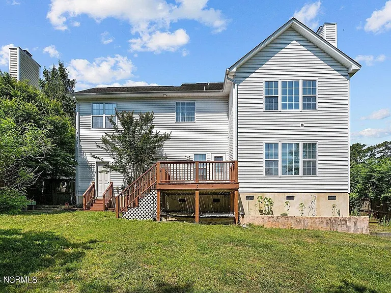 1010 Meridian Dr — Photo 42