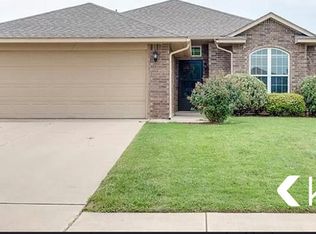 4208 Red Apple Ter, Moore, OK 73160