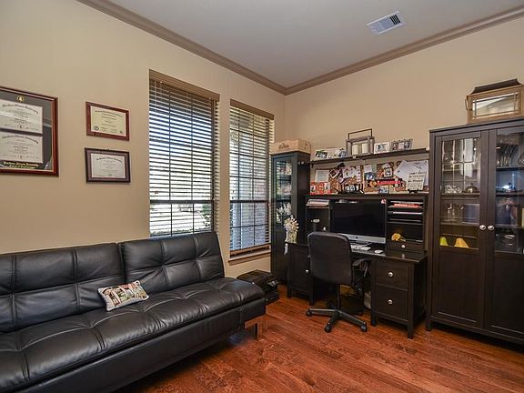 5th image of 27911 Moss Fern Dr