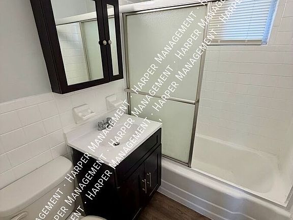 5th image of 91 Hamilton Ave APT 12