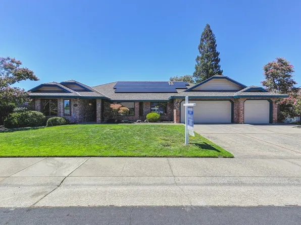 5620 Freeman Dr, Rocklin, CA 95677